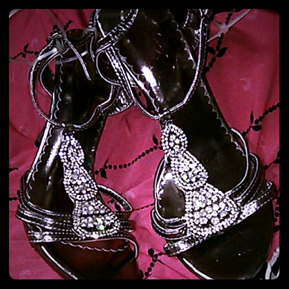 Dress sandals with heels